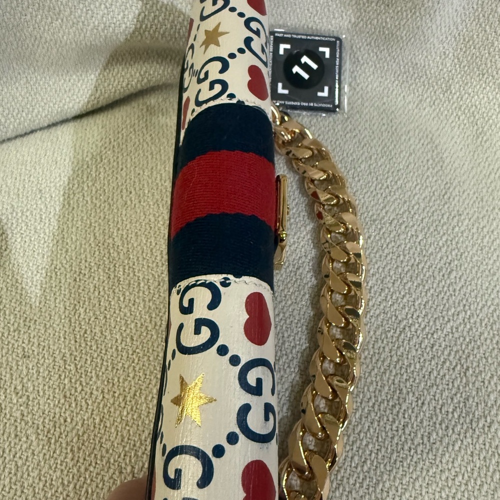 Gucci Limited Edition Leather Sylvie Valentines Day Wallet w/After Market Chain - Picture 4 of 14